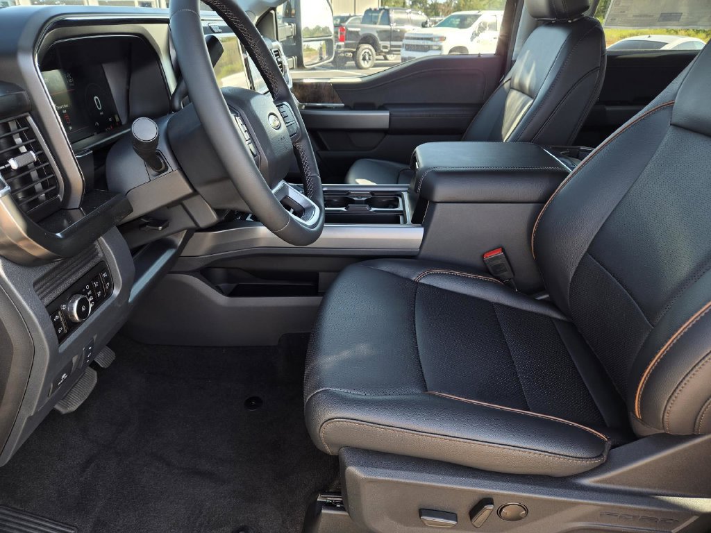 New 2027 Ford F350 Lariat w/ Black Appearance Package AWD/4WD image 13