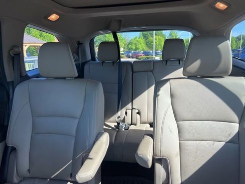 Used 2021 Honda Pilot Elite image 15