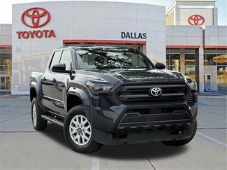Used 2024 Toyota Tacoma SR video 1