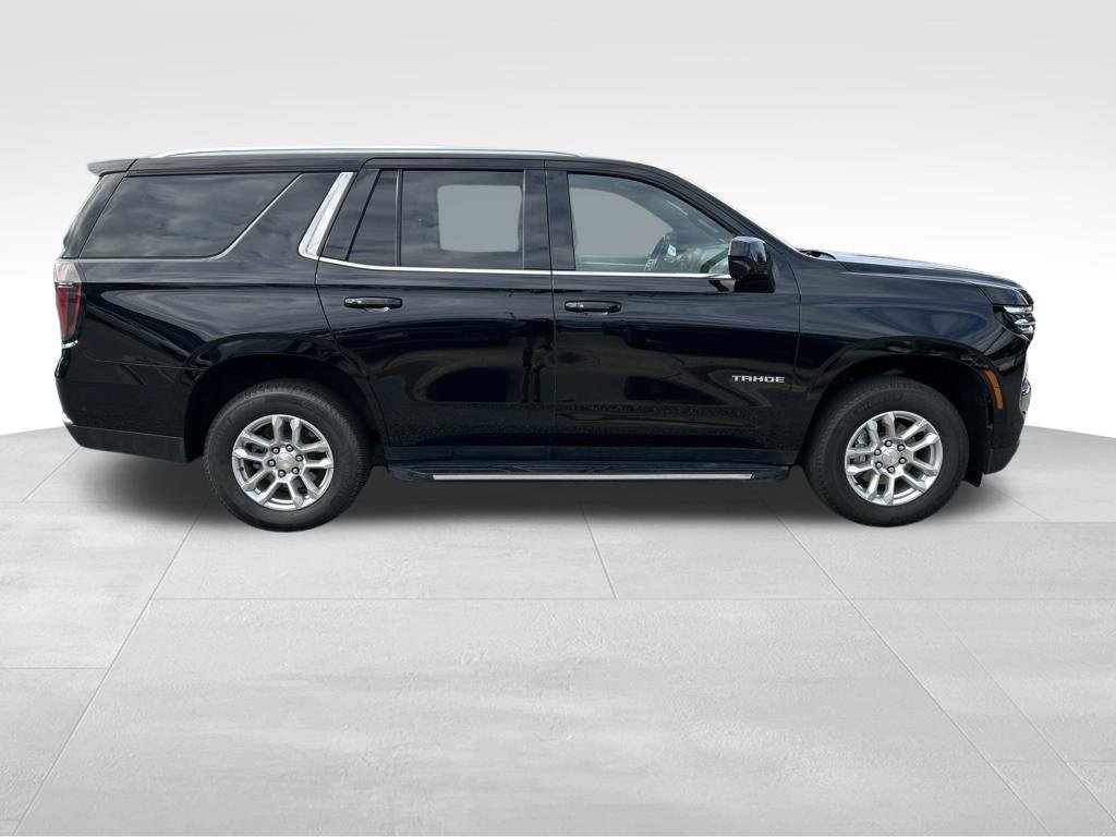 Used 2025 Chevrolet Tahoe LT AWD/4WD image 7
