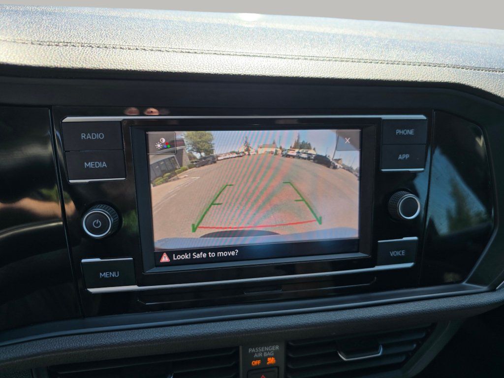 Used 2024 Volkswagen Jetta SE FWD image 10