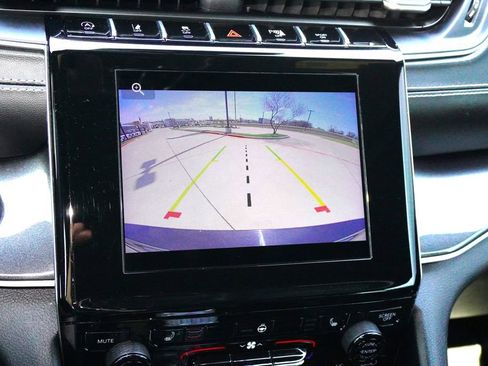 Used 2021 Jeep Grand Cherokee L Laredo image 13