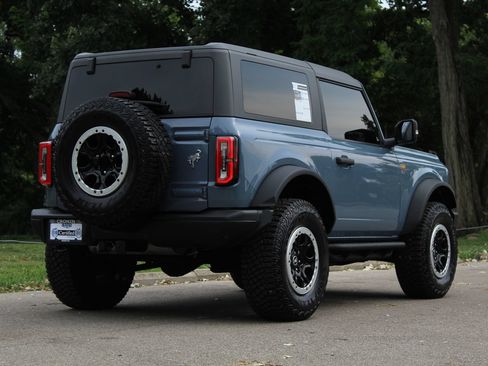 Used 2023 Ford Bronco Badlands AWD/4WD image 8