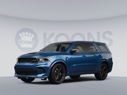 Used 2024 Dodge Durango GT image 1