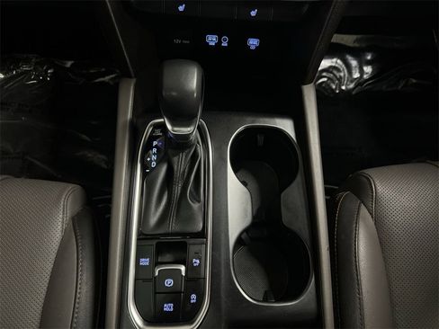 Used 2019 Hyundai Santa Fe Limited image 16