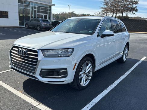 Used 2018 Audi Q7 3.0T Prestige w/ Prestige Package image 1