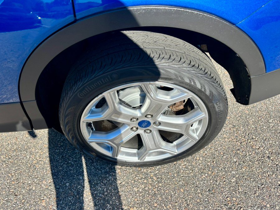 Used 2018 Ford Escape Titanium w/ Ford Safe & Smart Package AWD/4WD image 34