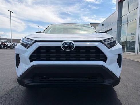 Certified 2024 Toyota RAV4 LE AWD/4WD image 2