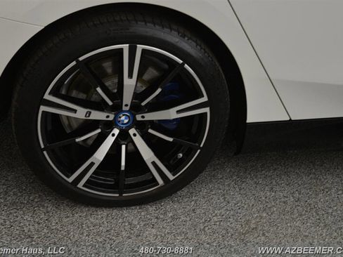 Used 2024 BMW i5 M60 w/ Premium Package image 44