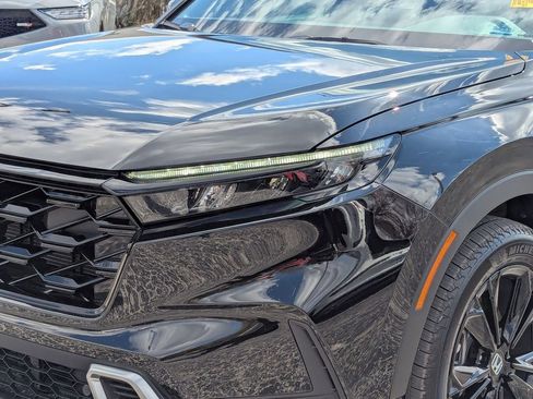 Used 2025 Honda CR-V Sport Touring image 6