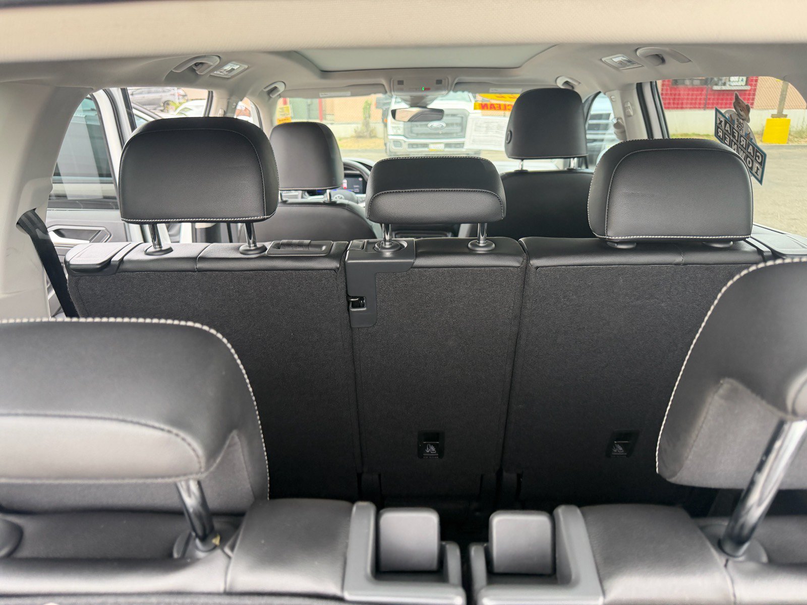 Used 2022 Volkswagen Tiguan SE FWD image 10