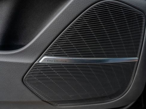 Used 2023 Audi SQ8 Prestige image 17