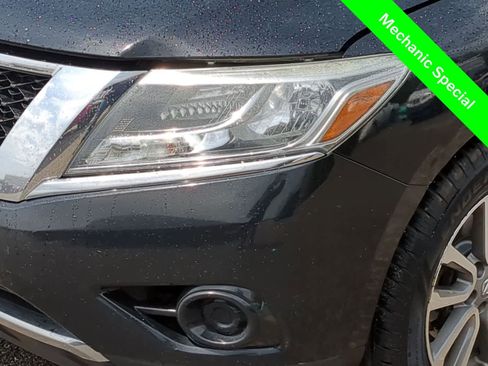 Used 2013 Nissan Pathfinder SV w/ Trailer Tow Pkg AWD/4WD image 11