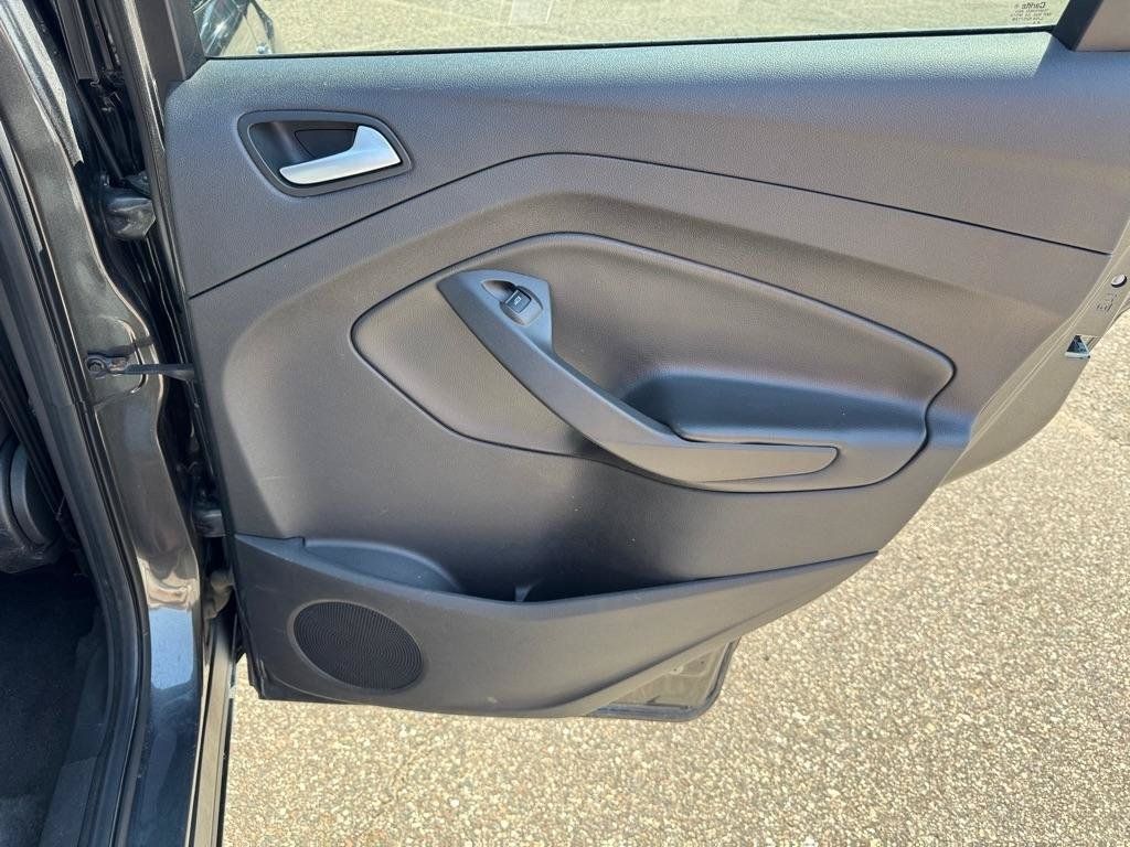 Used 2018 Ford Escape SE AWD/4WD image 24