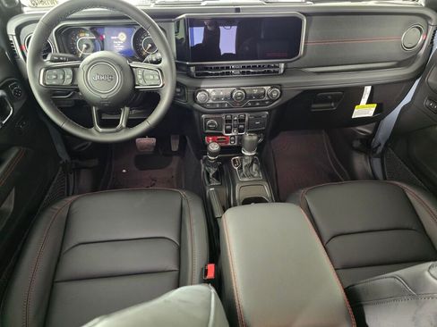 New 2026 Jeep Wrangler Unlimited Rubicon image 17