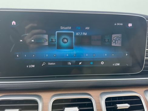 Used 2021 Mercedes-Benz GLE 350 image 23