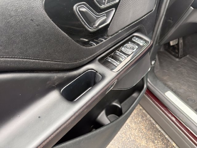 Used 2024 Lincoln Aviator AWD image 14