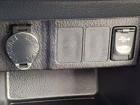 Used 2016 Toyota Corolla S image 24