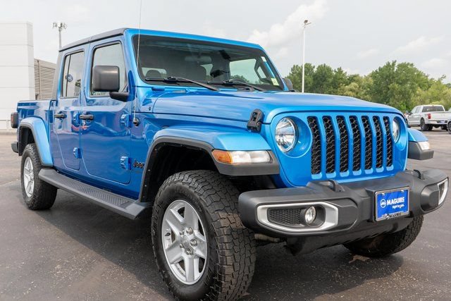 Used 2022 Jeep Gladiator Sport AWD/4WD image 4
