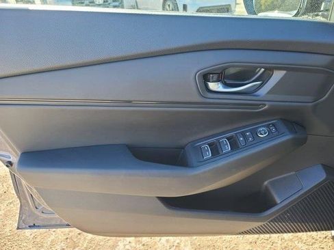 Used 2025 Honda Accord SE image 12