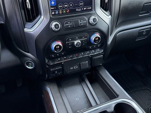 Used 2022 GMC Sierra 1500 Denali w/ Denali Reserve Package AWD/4WD image 20