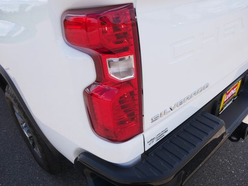 Used 2025 Chevrolet Silverado 2500 Custom w/ Custom Convenience Package AWD/4WD image 20