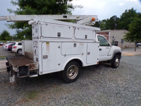 Used 1995 GMC Sierra 3500 2WD Regular Cab HD image 9