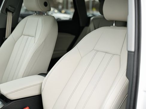 New 2025 Audi Q5 2.0T Premium image 21