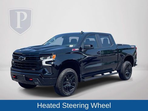 Used 2026 Chevrolet Silverado 1500 LT Trail Boss w/ Convenience Package II AWD/4WD image 4