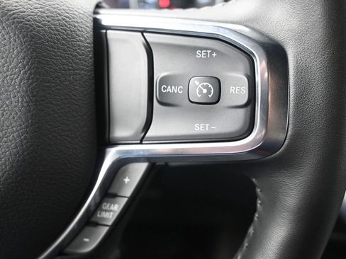 Used 2024 RAM 1500 Laramie image 26