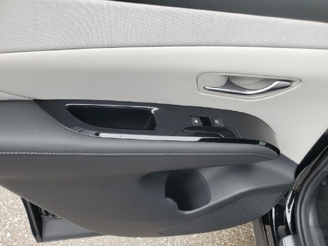 New 2026 Hyundai Tucson Limited AWD/4WD image 16