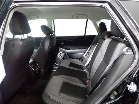 Used 2023 Subaru Outback Premium AWD/4WD image 33