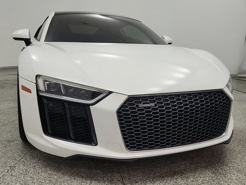 Used 2017 Audi R8 V10 AWD/4WD image 12