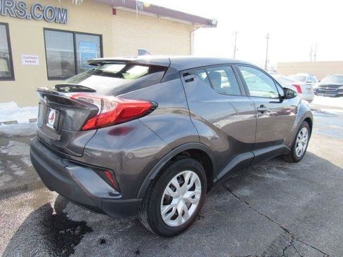 Used 2019 Toyota C-HR LE image 7