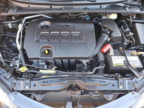 Used 2016 Toyota Corolla L image 29