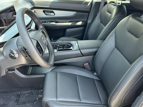 New 2025 Nissan Murano SL image 23