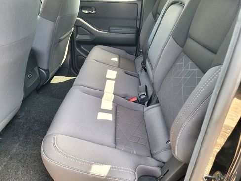 New 2026 Nissan Frontier SV w/ All-Weather Content Package AWD/4WD image 8