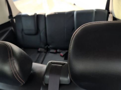 Used 2018 Nissan Armada SL w/ Moonroof Package image 21