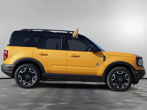 Certified 2022 Ford Bronco Sport Outer Banks w/ Tech Package AWD/4WD image 3