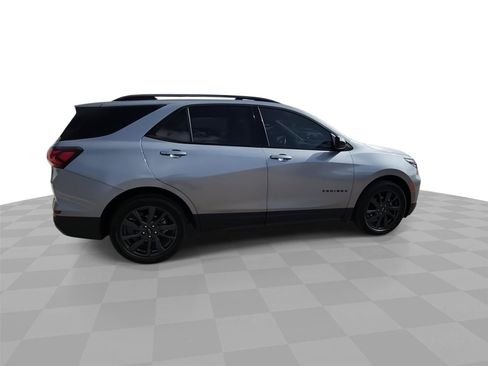 Used 2024 Chevrolet Equinox RS FWD image 9