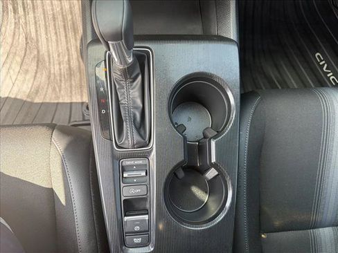 Used 2025 Honda Civic Sport image 16