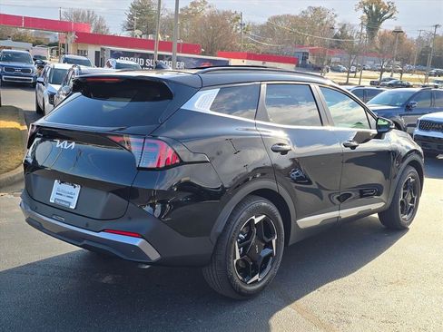 New 2026 Kia Sportage EX w/ EX Panorama Roof Package image 3