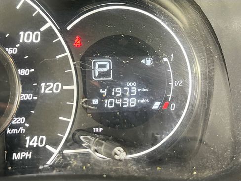 Used 2017 Nissan Versa Note SV image 12