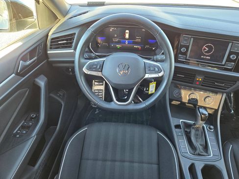 Used 2024 Volkswagen Jetta Sport FWD image 12