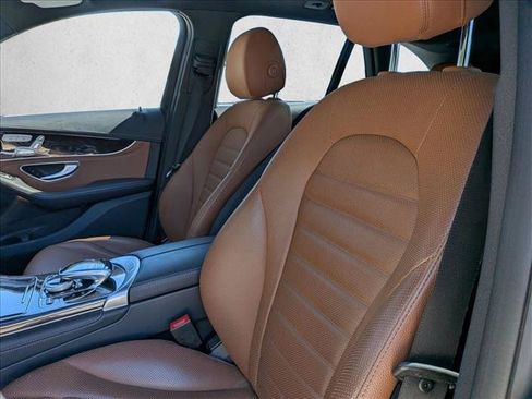 Used 2016 Mercedes-Benz GLC 300 4MATIC image 16