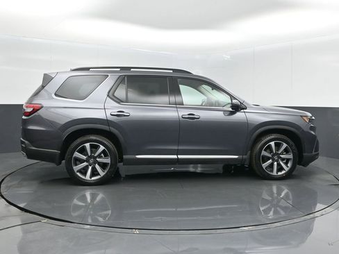 Certified 2023 Honda Pilot Elite image 25