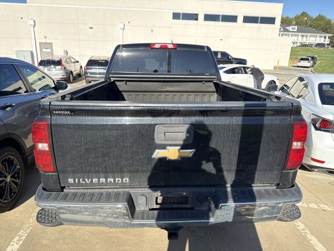 Used 2015 Chevrolet Silverado 1500 LS w/ Trailering Package image 9