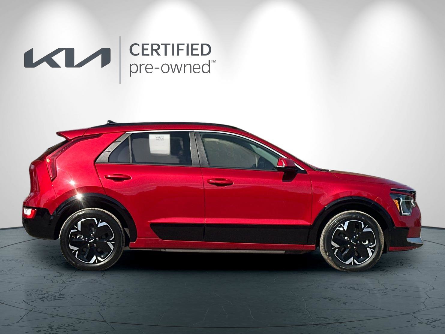 Used 2023 Kia Niro Wind FWD image 3