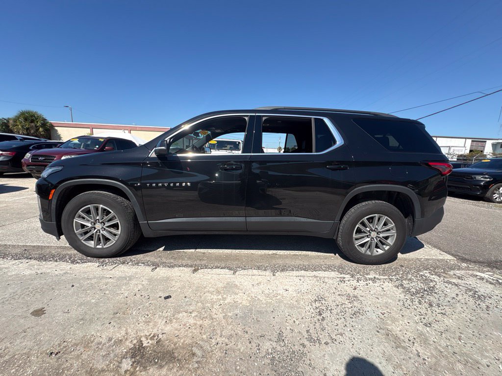 Used 2023 Chevrolet Traverse LT AWD/4WD image 6