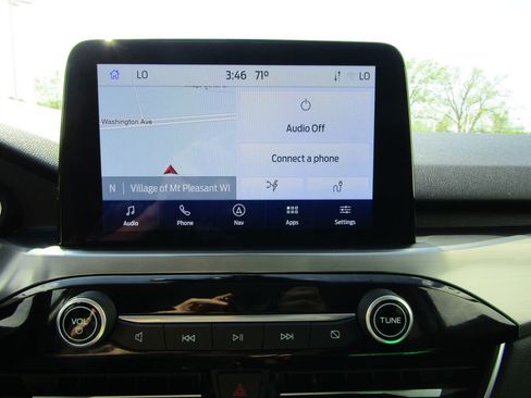 Used 2022 Ford Escape Titanium FWD image 14
